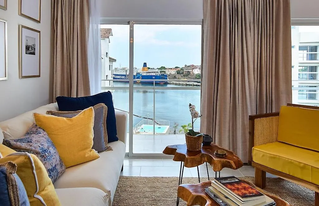 Waterfront Views Of Historic Zona Colonial In Riviera Colonial Apartment Calero
