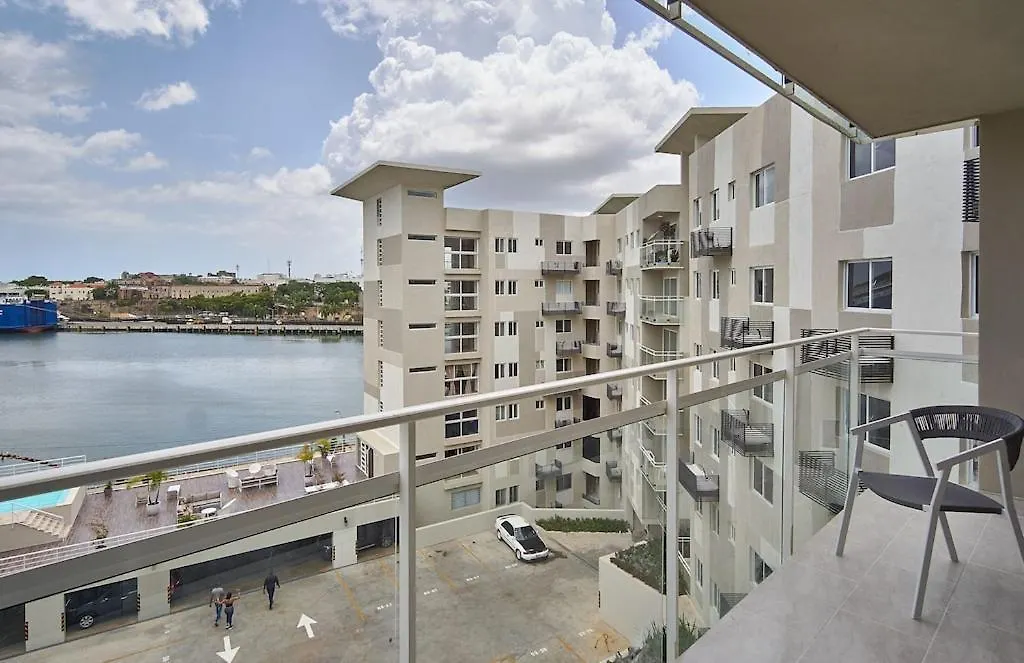 Waterfront Views Of Historic Zona Colonial In Riviera Colonial Apartment Calero